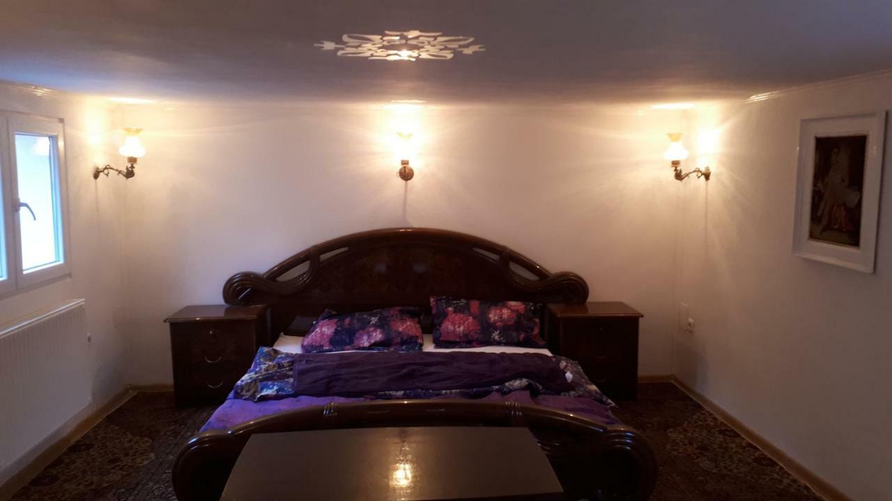 Hotel Neno à Zagreb Extérieur photo